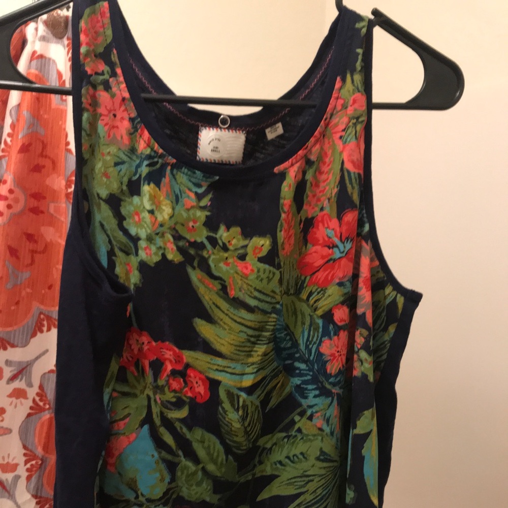 Silk sleeveless blouse